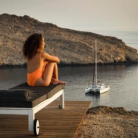 Villa Onar & Karavostasis (Folegandros)