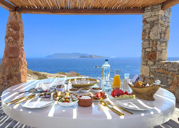 Onar & * Karavostasis (Folegandros)