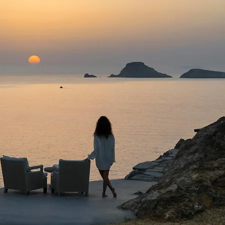 Onar Suites&villas * Karavostasis (Folegandros)
