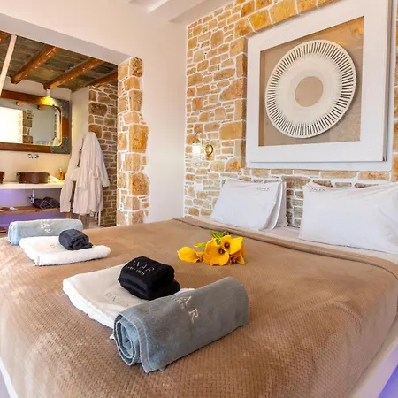 Villa Onar Suites&villas Karavostasis (Folegandros)