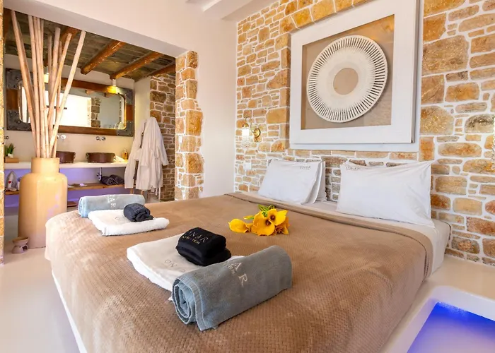 Villa Onar & Karavostasis (Folegandros)